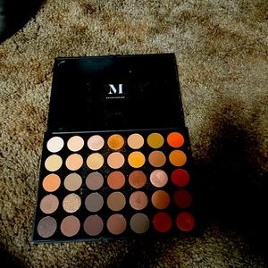 Morphe eyeshadow pallet